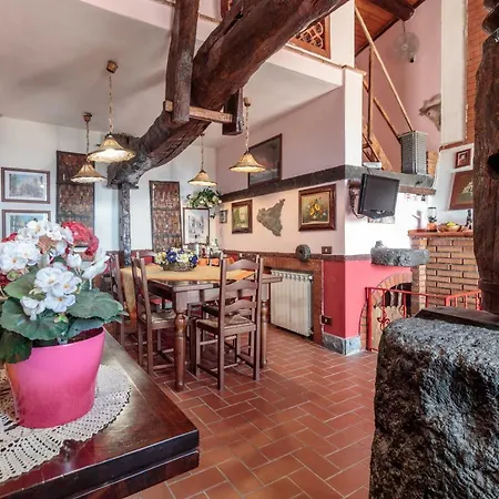 Palmento House Amazing View And Private Mini Villa Piedimonte Etneo